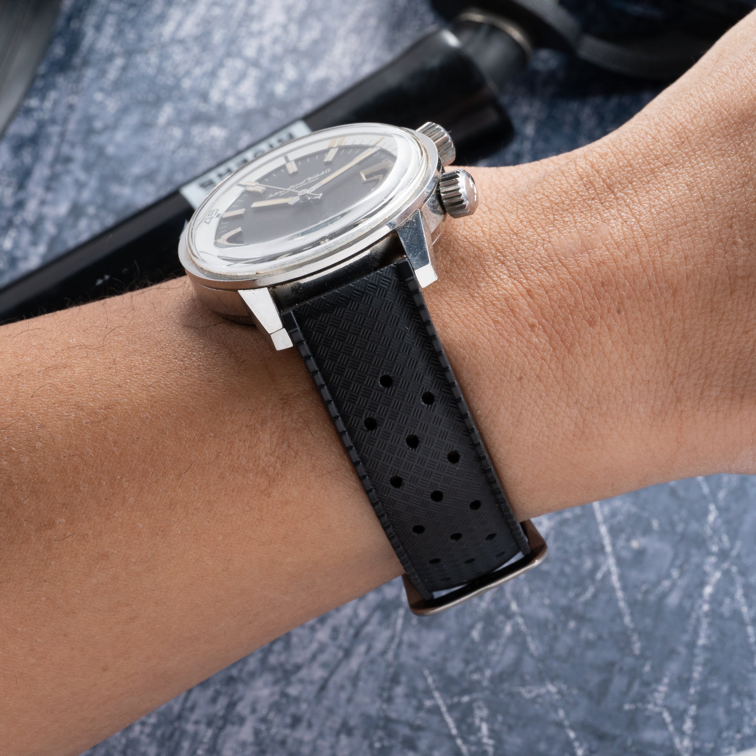 StrapHabit x Analog:Shift Black Tropical Retro-Style FKM Rubber Quick-Release Strap